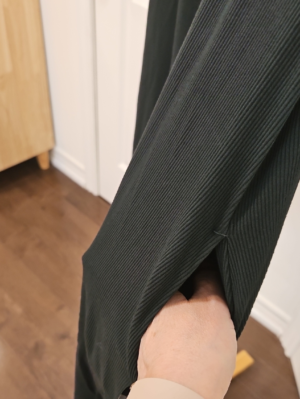 Penningtons Ribbed Dark Green Midi Dress - Picture 5 of 7